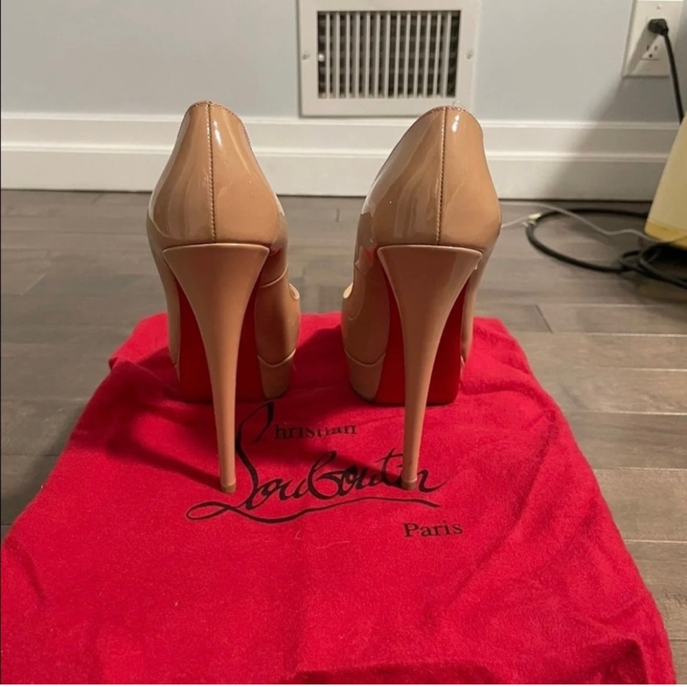 Christian Louboutin Lady Peep Size 7 - Picture 2 of 3